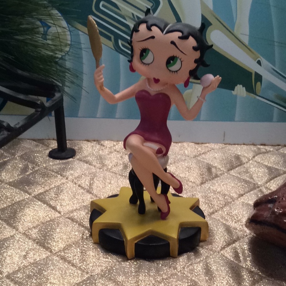 Betty Boop “All Dolled Up” Figurine